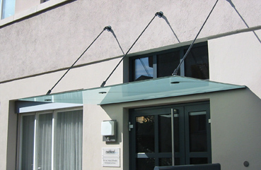 Verglasungen - Windschutz - Vordächer